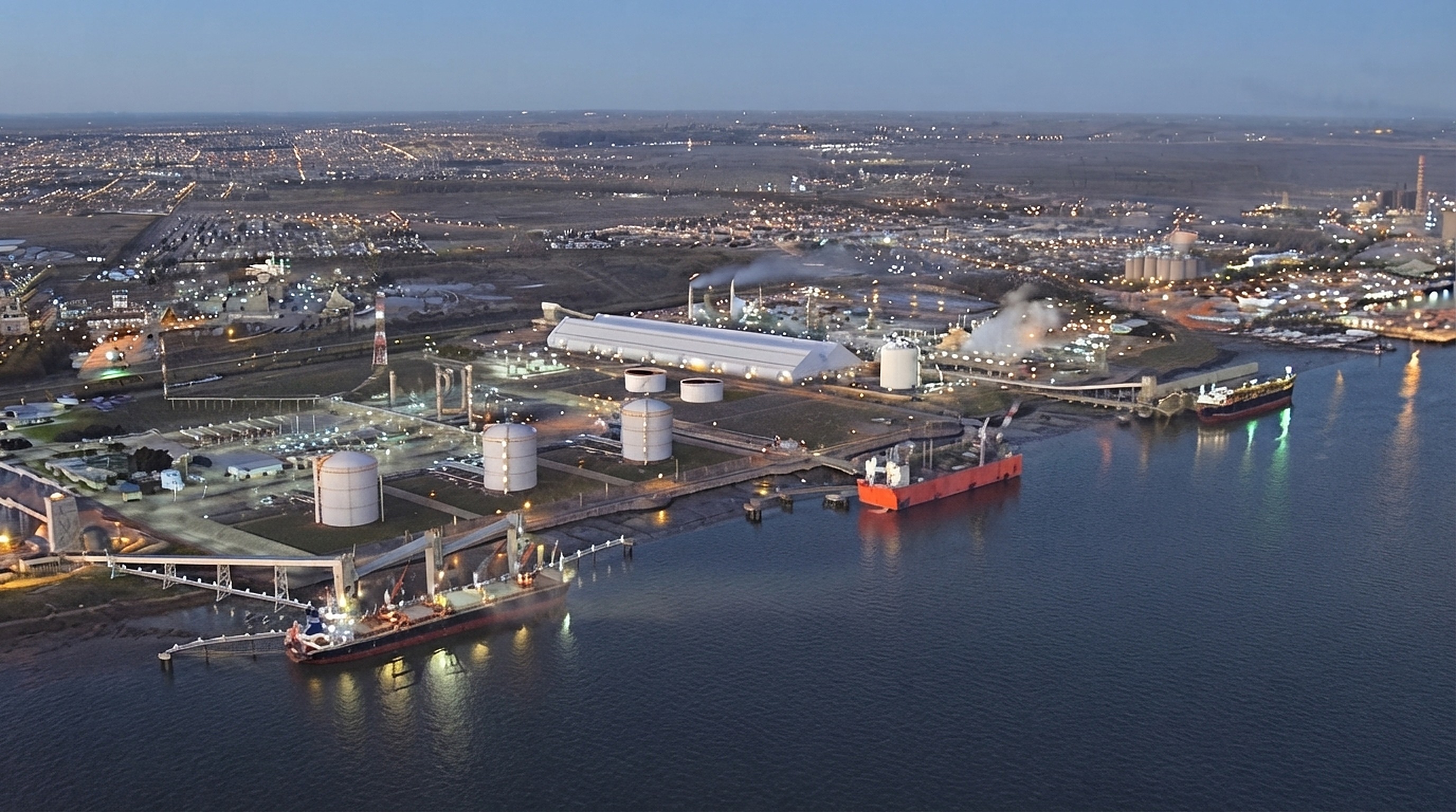 Aerial view of the city and port of Bahía Blanca at sunset
